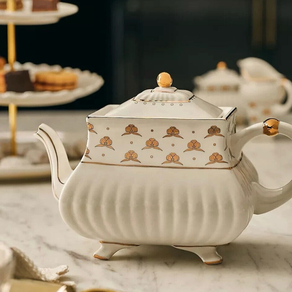 Classic White and Gold Teapot Set with 2 Cups